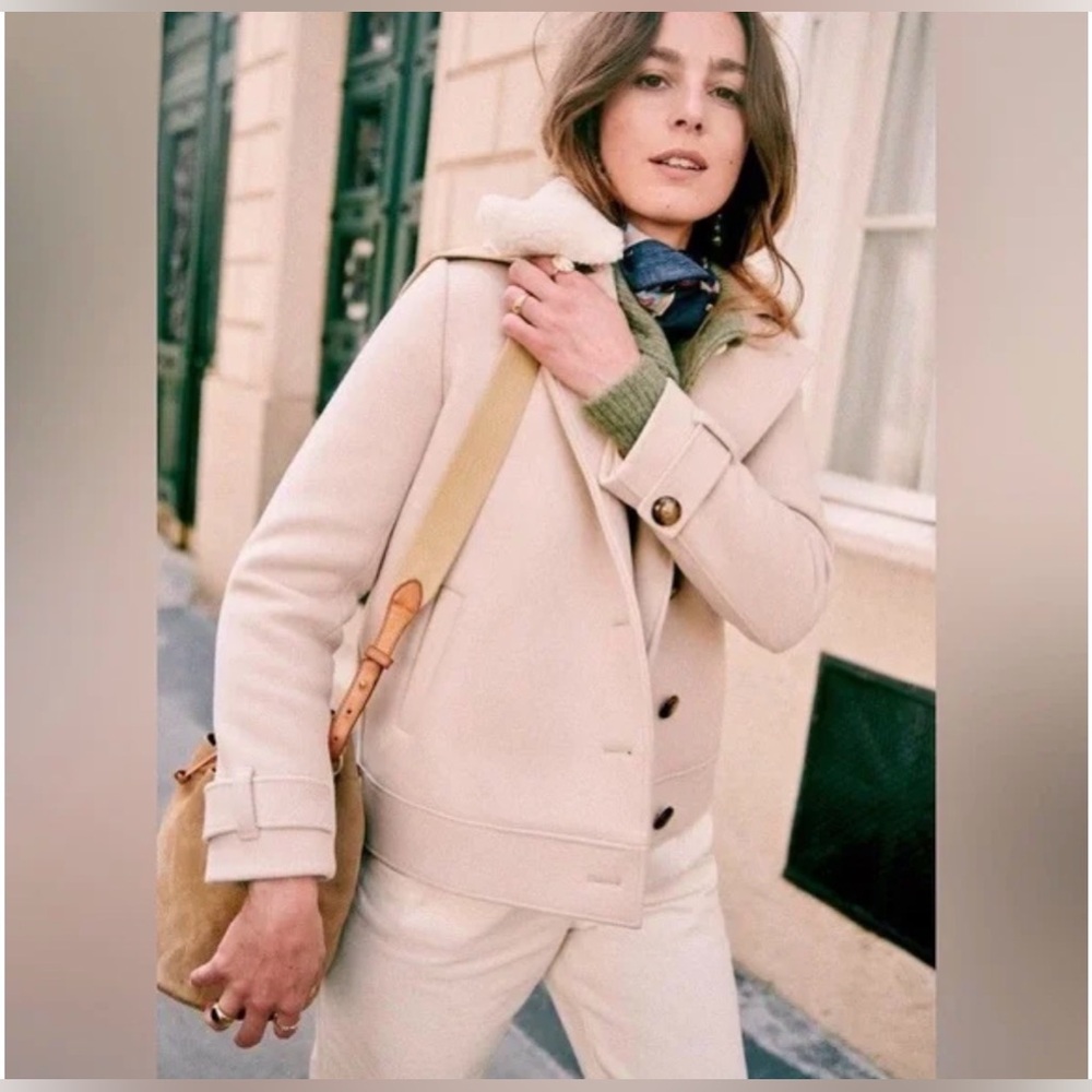 Sezane. Hampton Wool Coat. Size 36. Beige. EUC. So warm and soft.